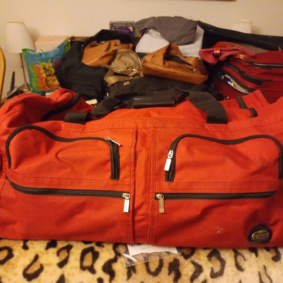 Rockland Rolling Duffel Bag, Red, 36-Inch Red Bag Weekender Travel Luggage - Picture 2 of 4